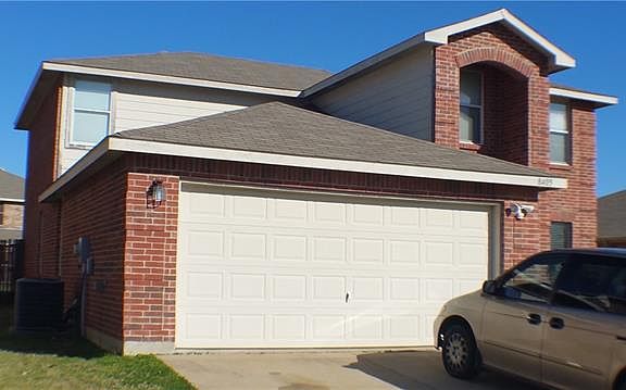 3rd image of 8405 Redheart St