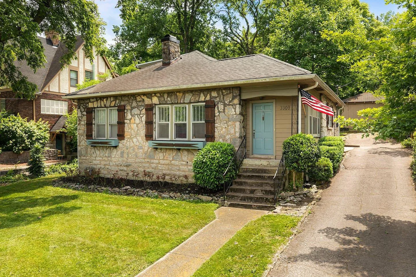 3309 Orleans Dr — Photo 1