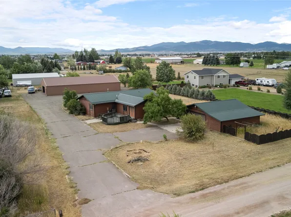 3235 Lori Rd, Helena, MT 59602