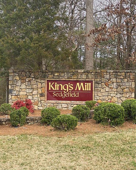 2nd image of 3001 Kings Mill Rd
