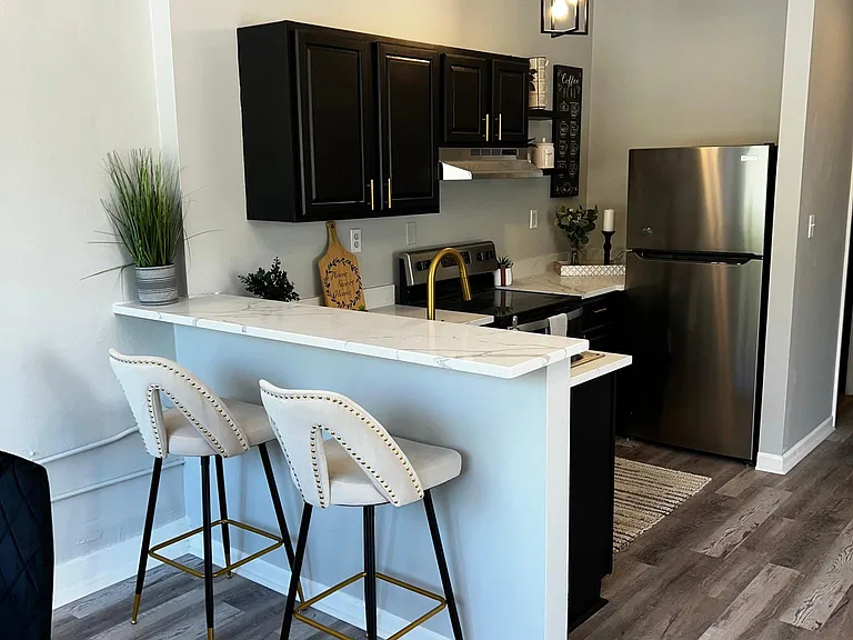 1601 Central Ave #1601 — Photo 4