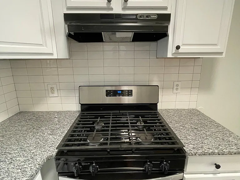904 N Carlisle St — Photo 3