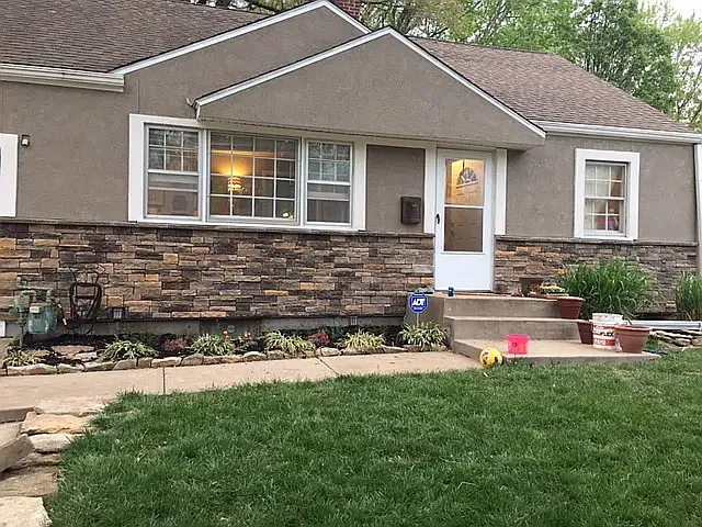 7933 Jefferson St — Photo 14