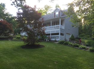 320 Lakeview Heights Dr, Howard, OH 43028