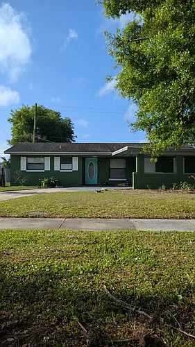 4444 Weldon Pl Photo 1