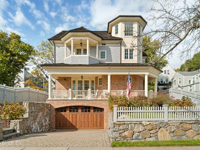 15 Lexington Ave, Greenwich, CT, 06830