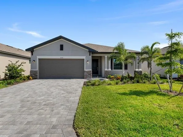 2009 Gardenia Ave, Port Charlotte, FL 33953