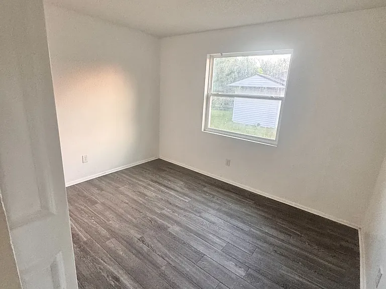 30437 Dubsdread Dr #B — Photo 3