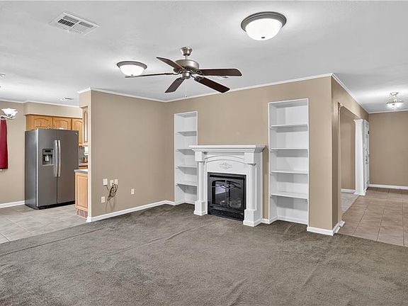 2nd image of 5 Brittany Dr