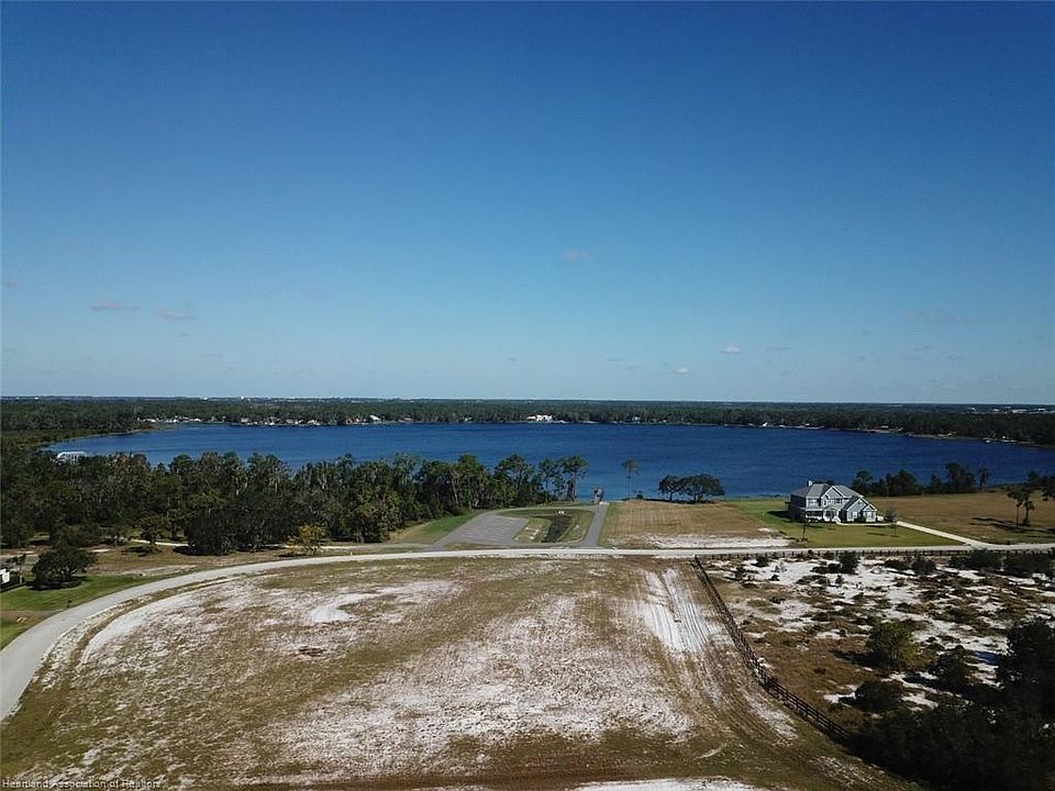 2 1/2 Story View 