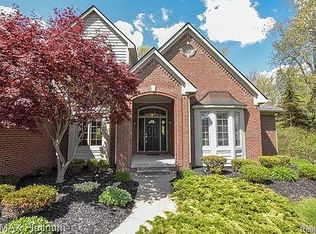 9761 Quail Ridge Run, Brighton, MI 48114