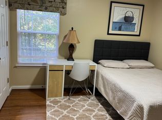 9910 Farm Pond Rd, Laurel, MD 20708