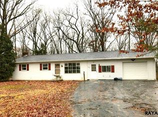 259 Hoffman Rd, Gettysburg, PA 17325