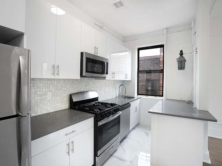16 Old Broadway #3B — Photo 6