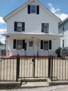 122 Ridge Street, Waterbury, CT, 06706
