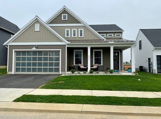1411 Heatherwood Dr, Mount Joy, PA 17552