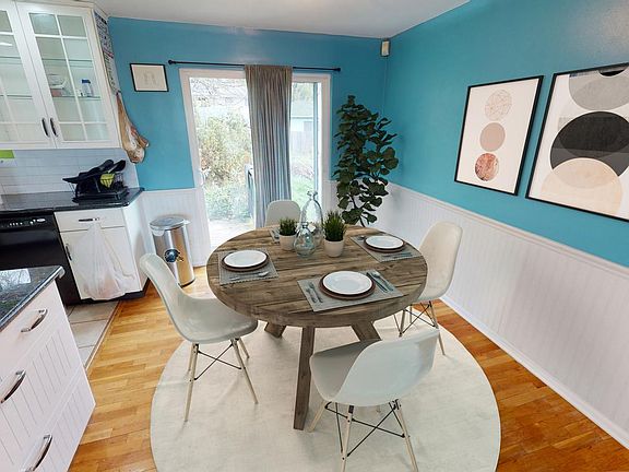 Furnished common areas! (Actual furniture will vary)