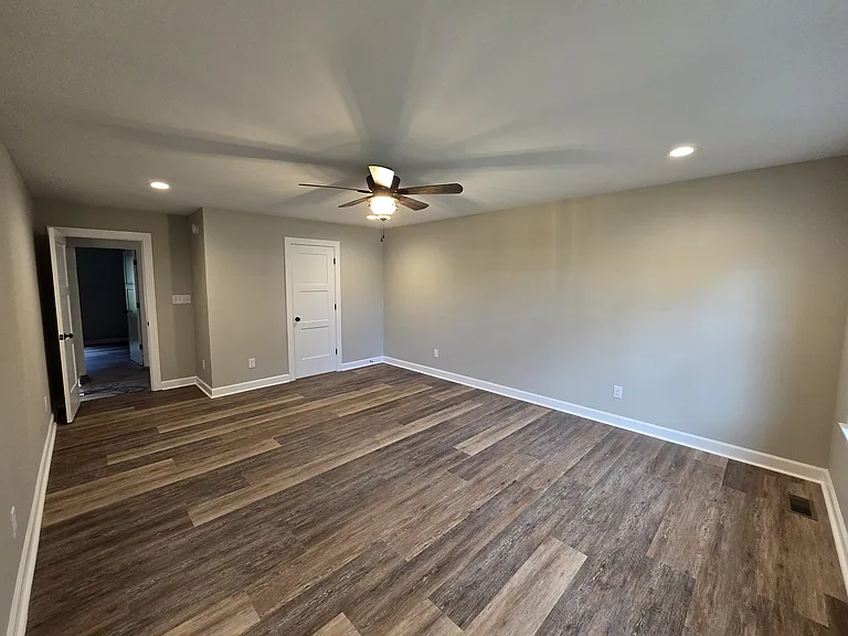 12 Arrowhead Dr — Photo 31