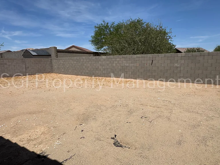 494 W Black Hawk Pl — Photo 12