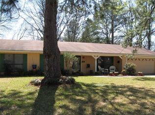 1611 Riverwood Dr, Jackson, MS 39211