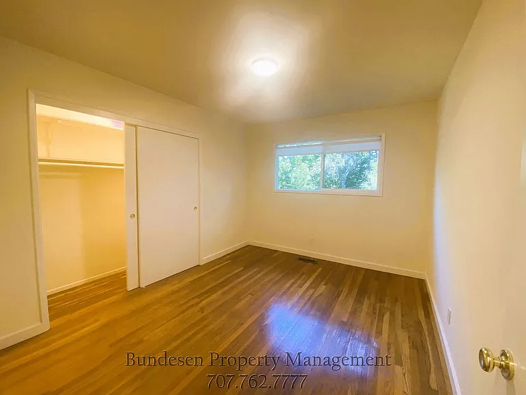 77 Sunny Hill Dr — Photo 10