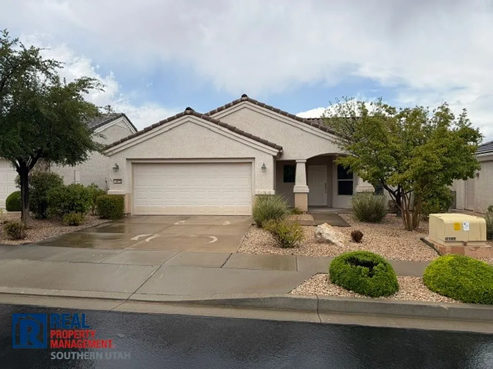 4472 S Peaceful River Dr