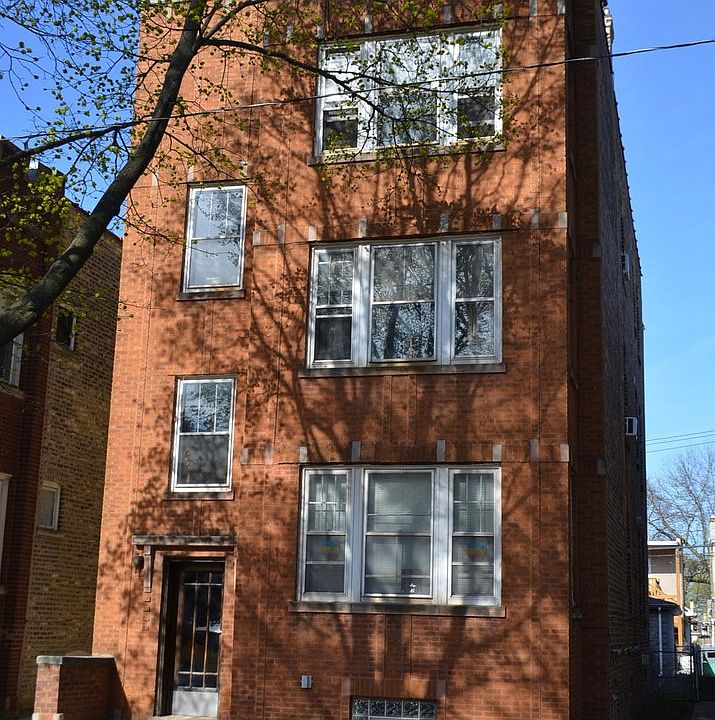 1st image of 5842 N Maplewood Ave