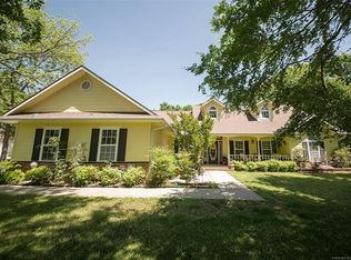 994 Oak Cir, Chouteau, OK 74337