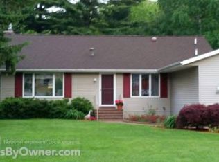 5081 Pine Ridge Dr, Muskegon, MI 49441