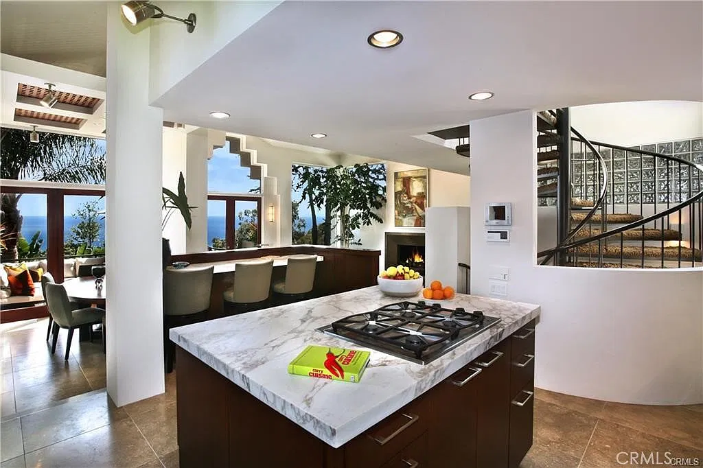 3 bed, 3000 sqft, $17,000 — Photo 3