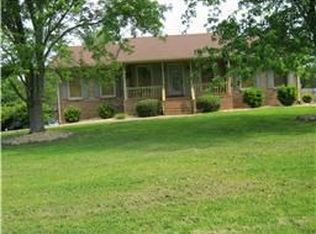 1355 Kinzer Ln, Columbia, TN 38401