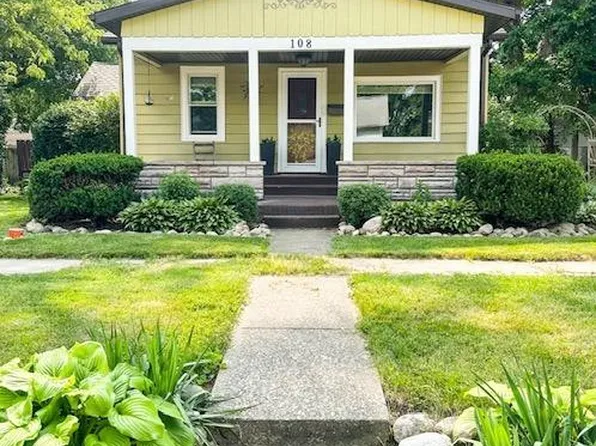 108 D St, La Porte, IN 46350