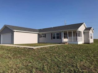 13089 Sandy St, Arnegard, ND 58835