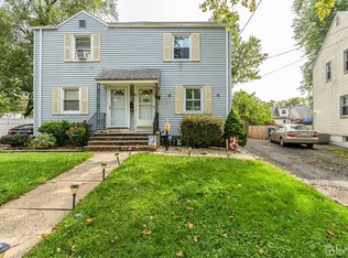 20 Mac Arthur Dr, Edison, NJ 08837