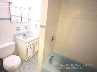 1911 Beacon St #1F, Brookline, MA 02445