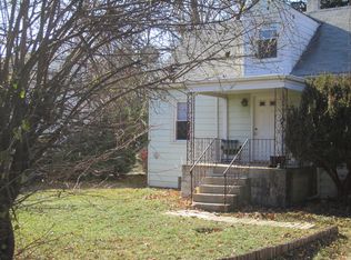 3834 Glendenning Rd, Downers Grove, IL 60515