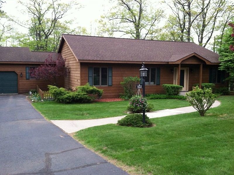 1st image of 1022 N Evergreen Dr
