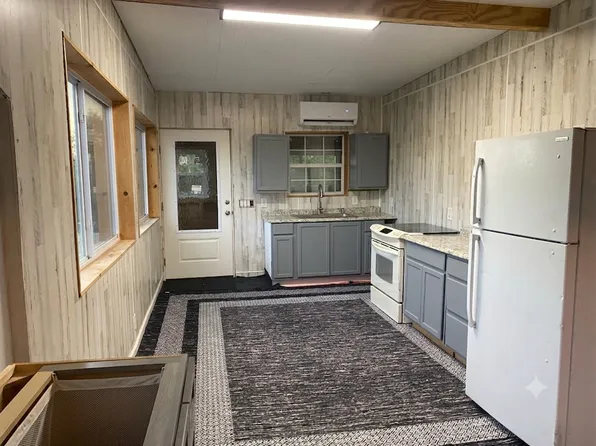 (undisclosed Address), Churchville, NY 14428