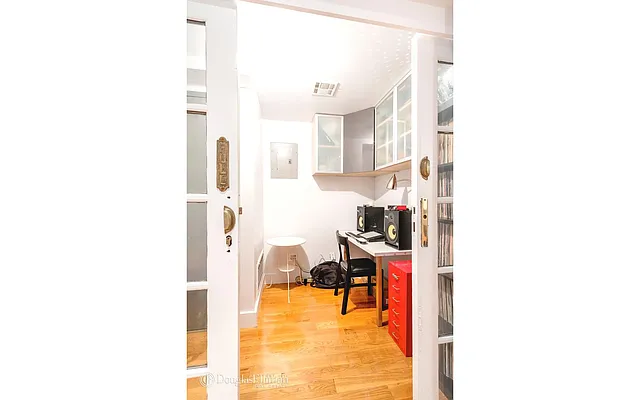 Sold by Douglas Elliman | media 23