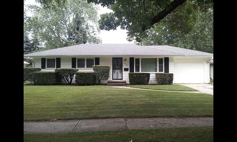 1st image of 2406 Evanston Dr