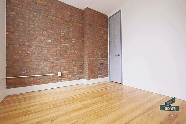 Rented by Fifth & Forever LLC | media 2