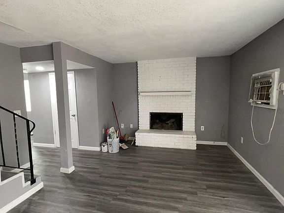 2nd image of 4112 32nd St