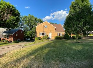152 Arla Dr, Pittsburgh, PA 15220