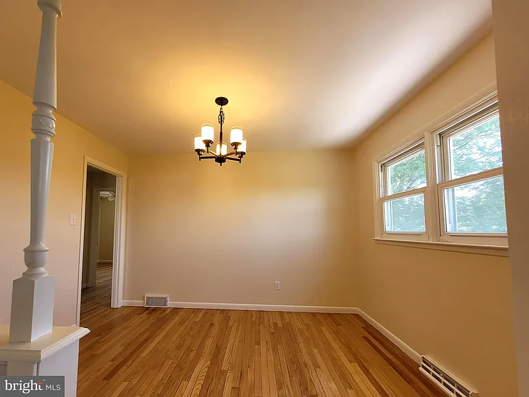 316 S Miller St — Photo 10