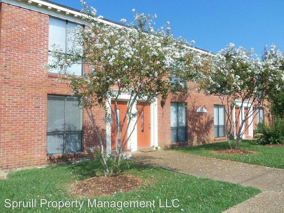 1st image of 148 Park Cir #D