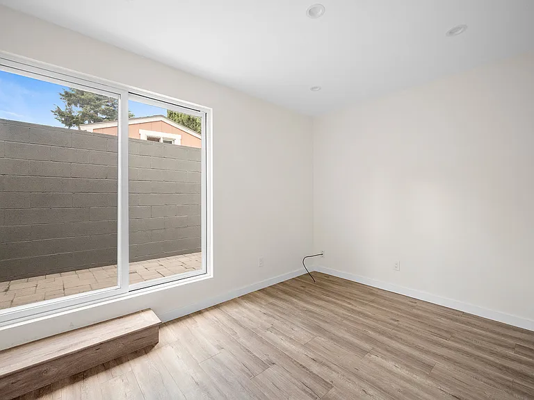 10321 Sherman Grove Ave — Photo 10