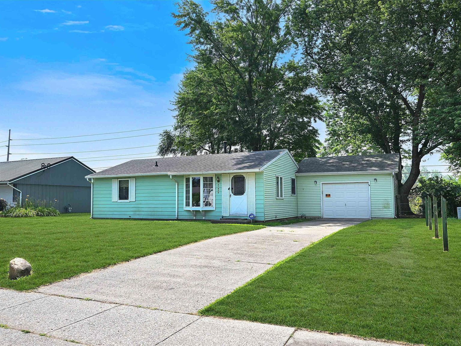 21820 Christopher Dr, Elkhart, IN 46516 | Zillow