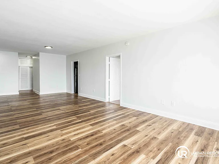 7927 East Dr #278 — Photo 13