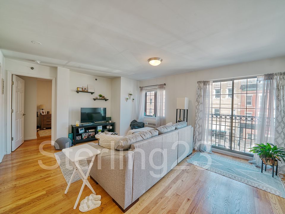 1st image of 22-14 Astoria Blvd #4D
