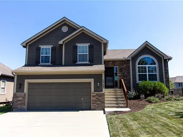 10123 N Ditman Ave, Kansas City, MO 64157